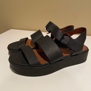 Naturalizer Black Triple-Strap Platform Sandals